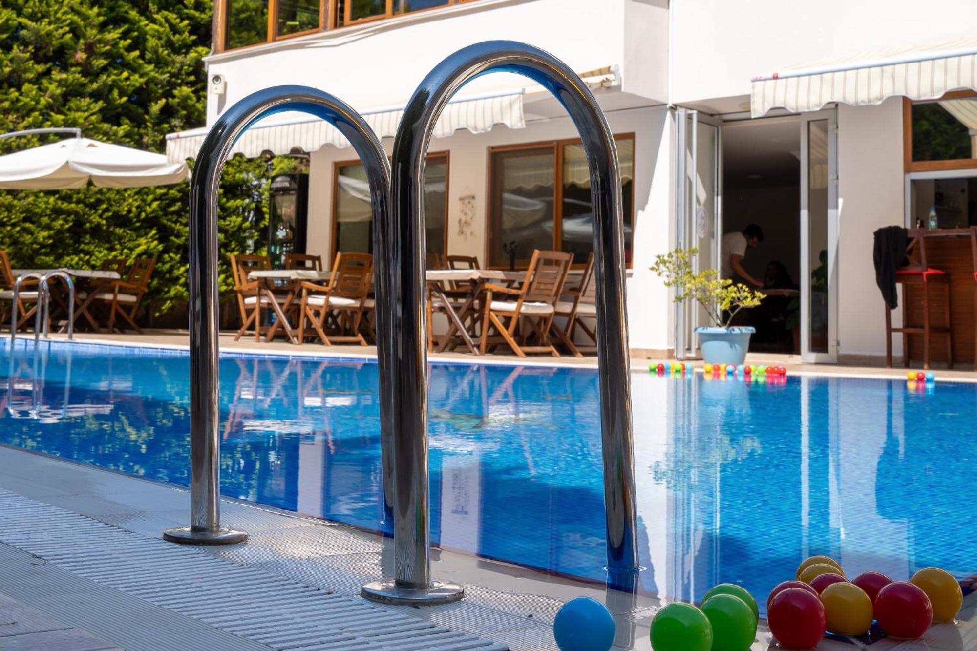 Cunda Giritlioglu Otel Adult Only Ayvalı Esterno foto